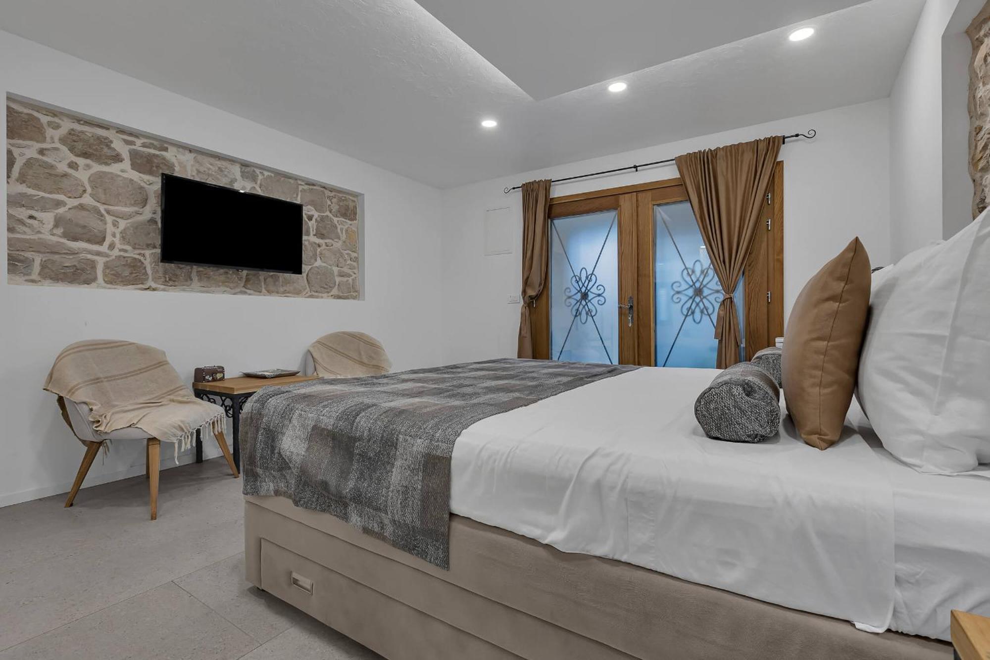 Luxury Rooms Palace B&B Makarska Exteriör bild