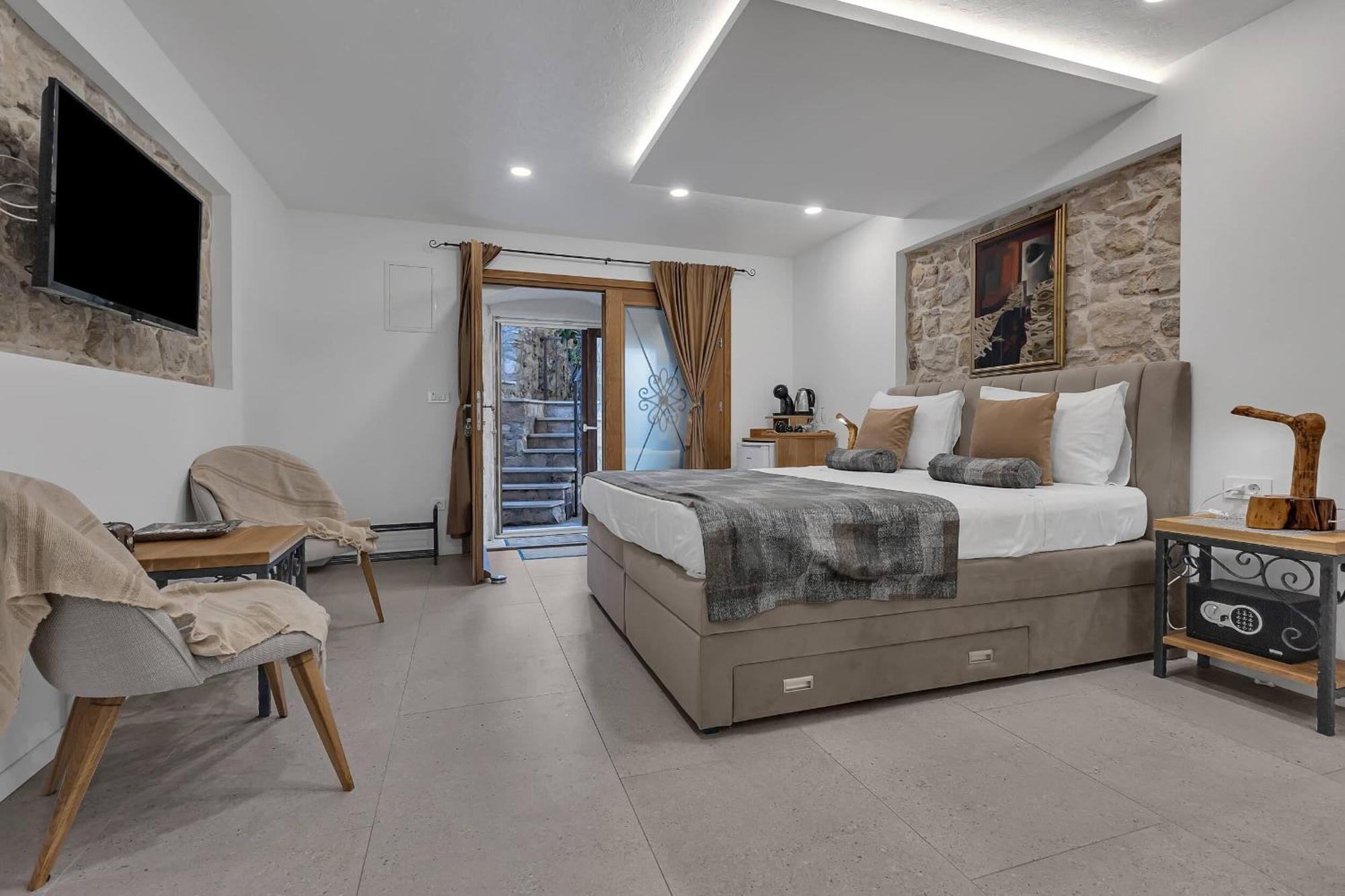 Luxury Rooms Palace B&B Makarska Exteriör bild