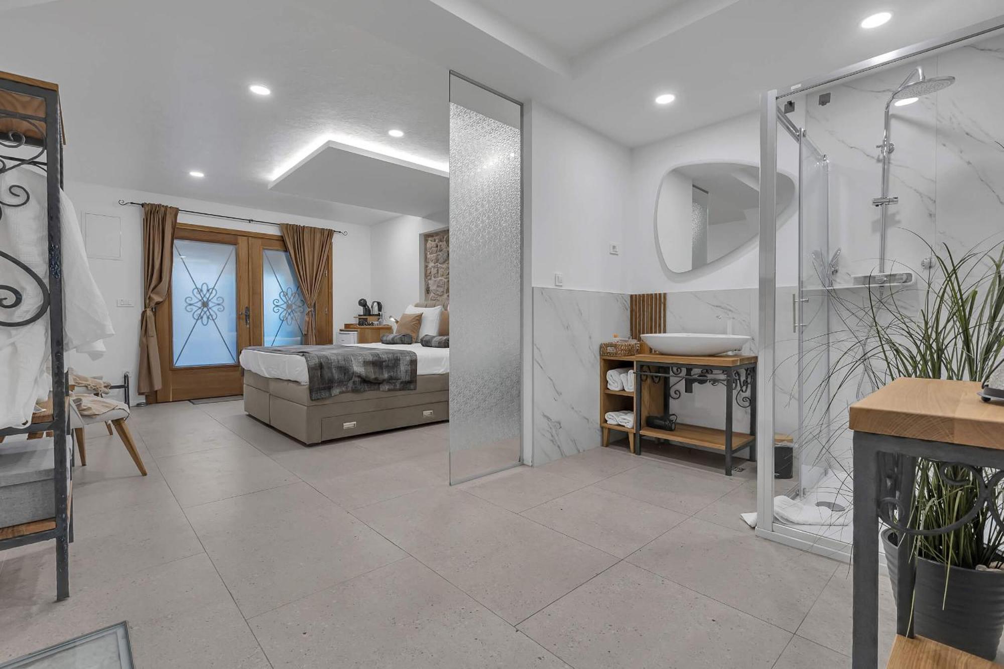 Luxury Rooms Palace B&B Makarska Exteriör bild