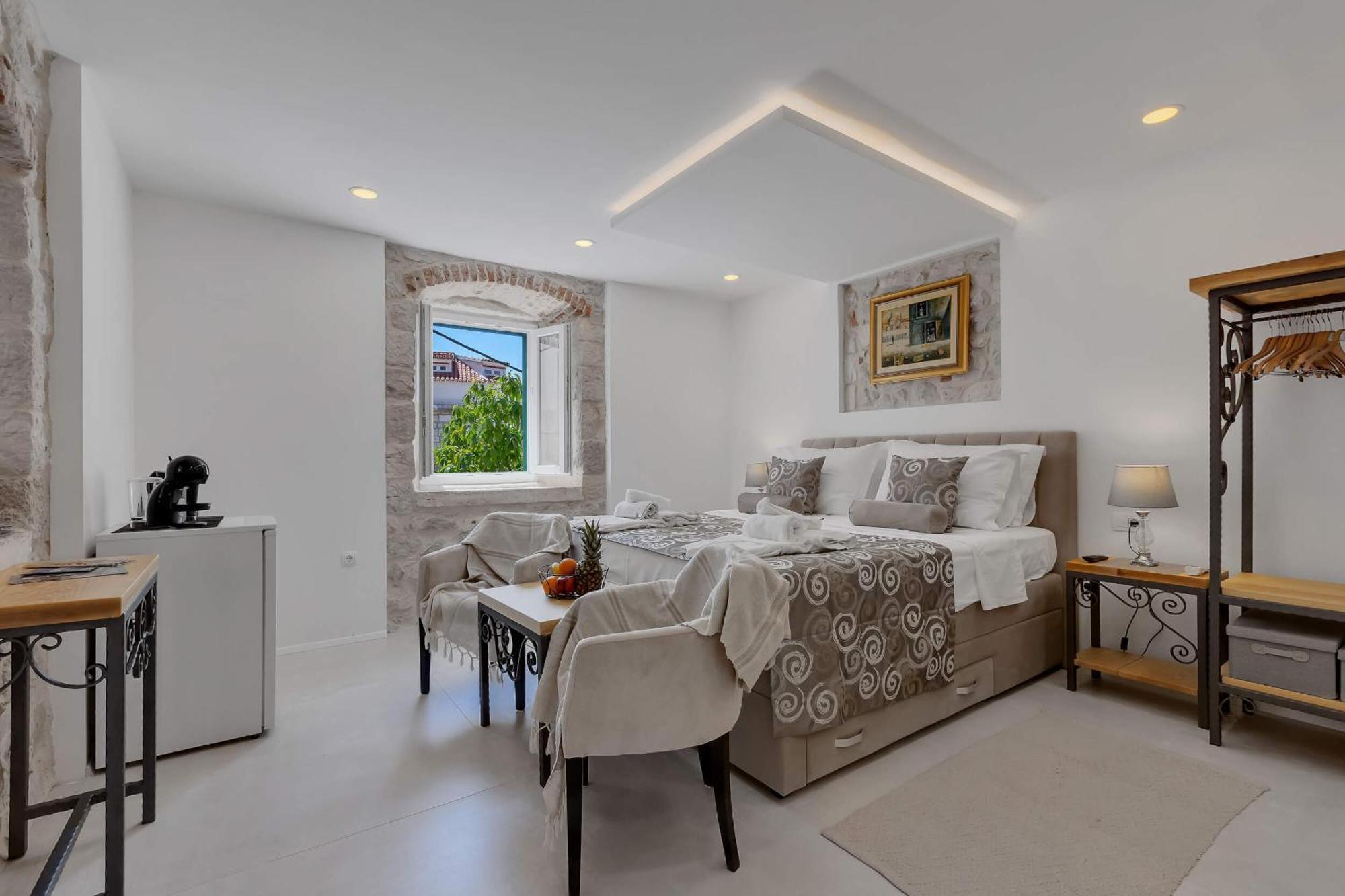 Luxury Rooms Palace B&B Makarska Exteriör bild